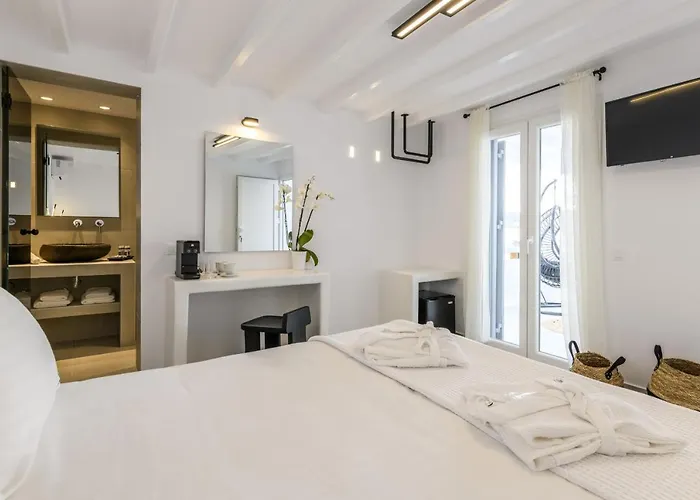 Sunset Windmills Mykonos Town